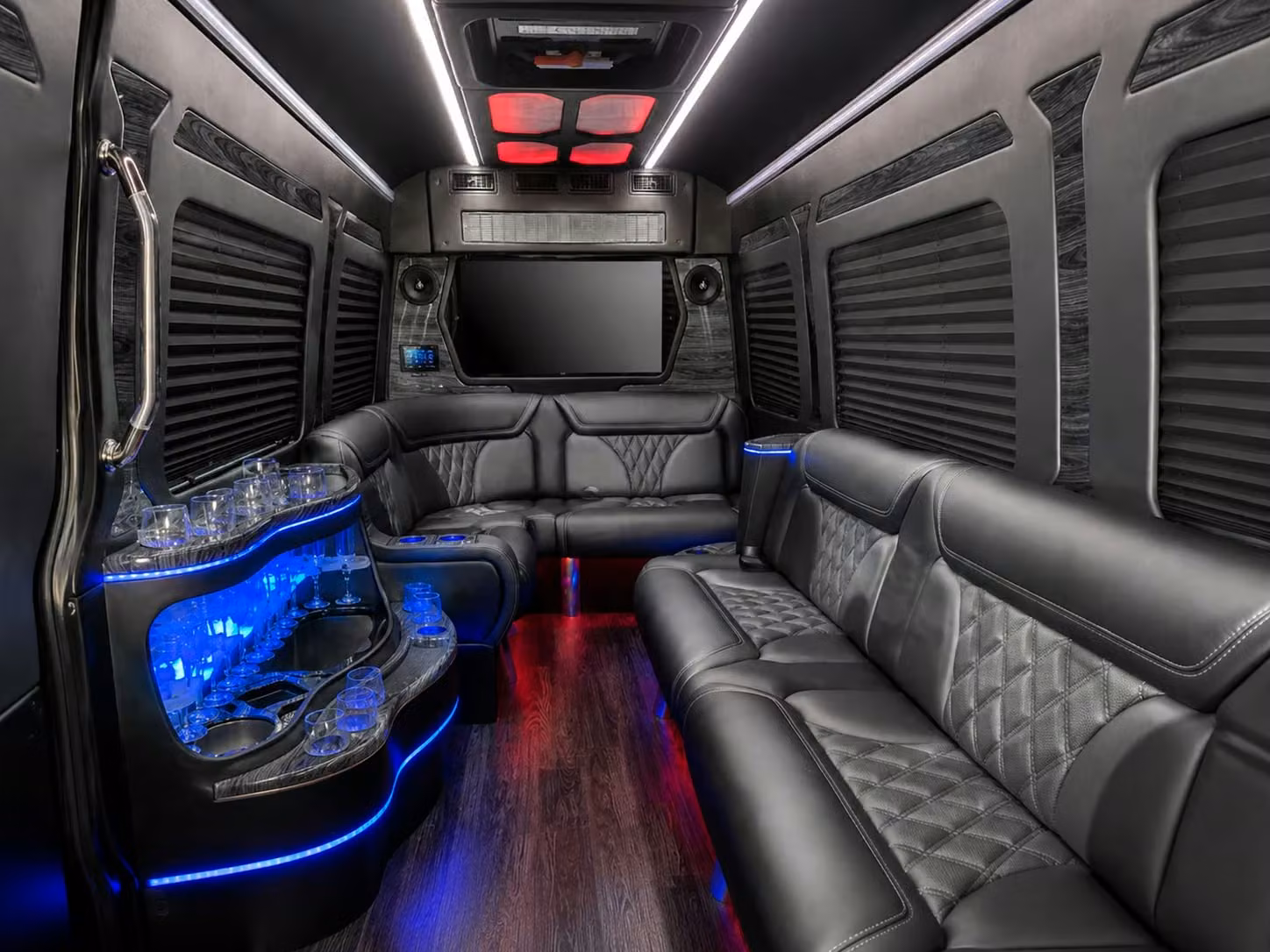 every amenity your group needs for the long haul out of mobile