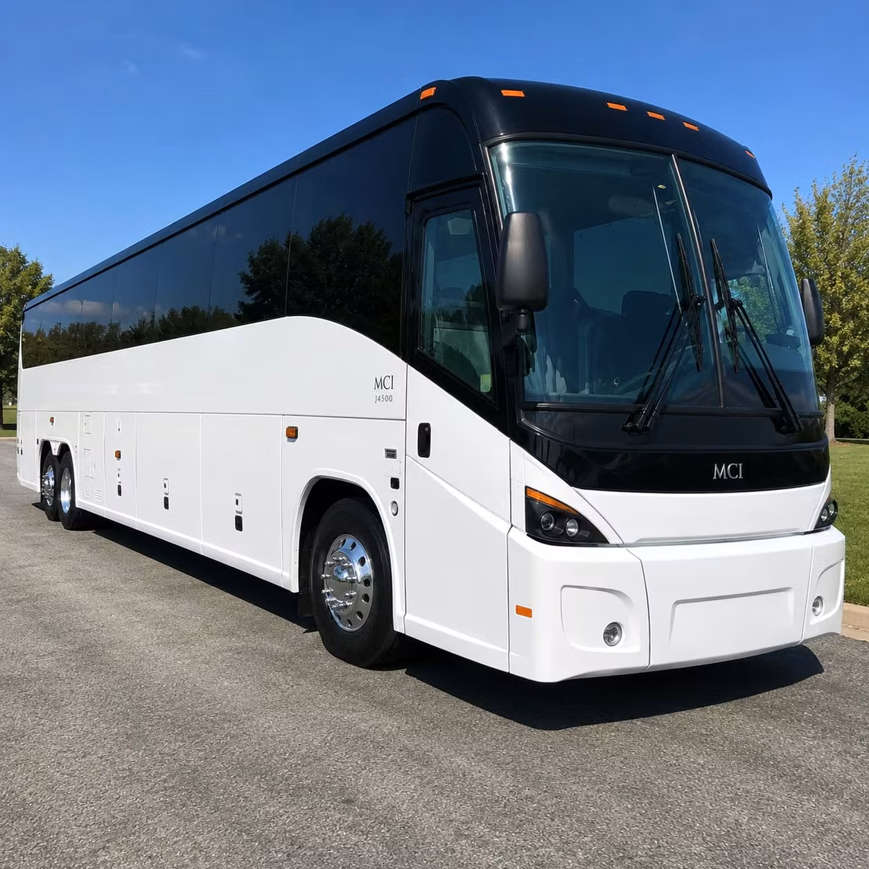 keeping large groups together from mobile regional airport to their final destination