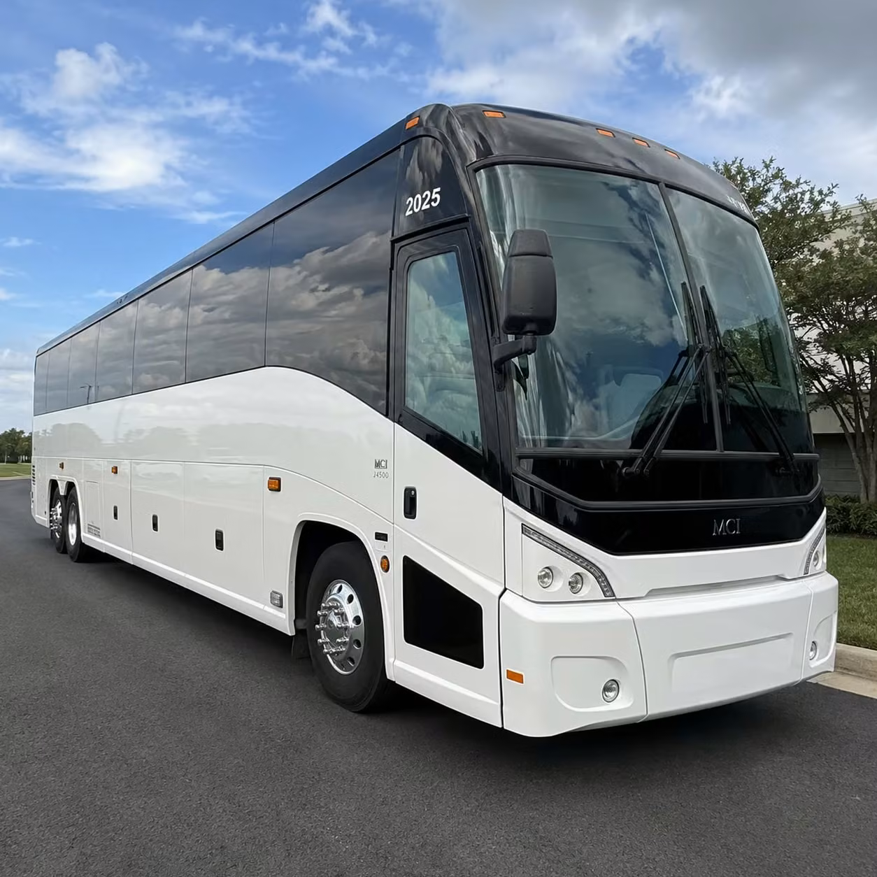 reliable sunday morning shuttles and weekly church worship transportation in mobile