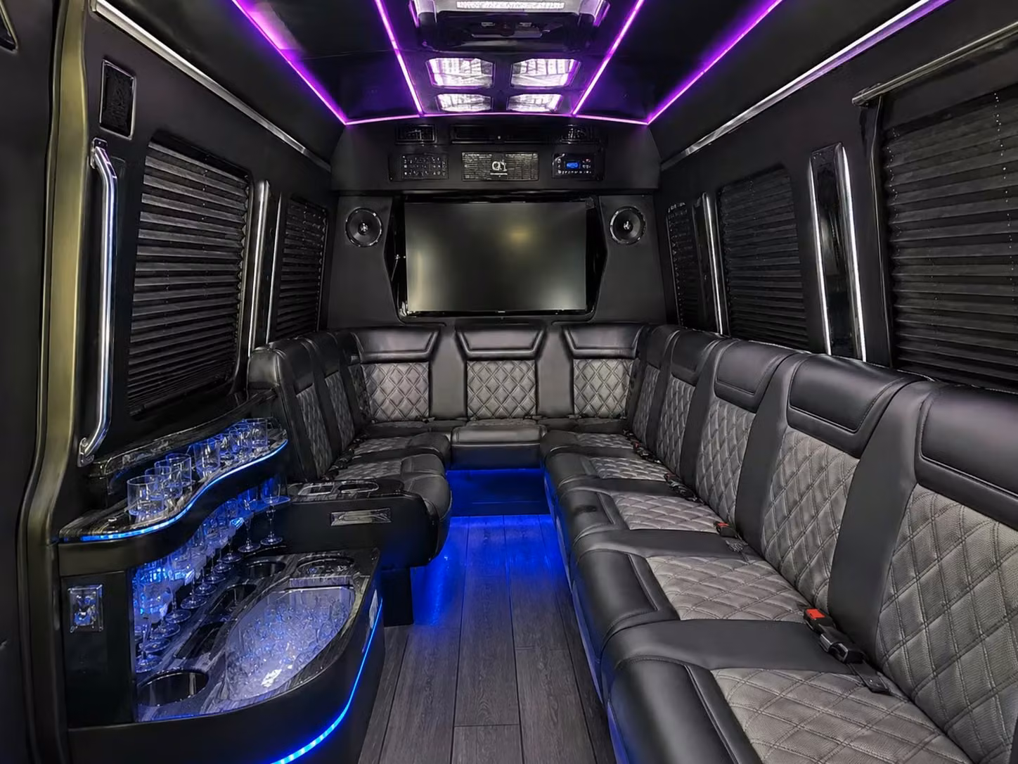 sports team bus rentals for high school and youth athletics in mobile county